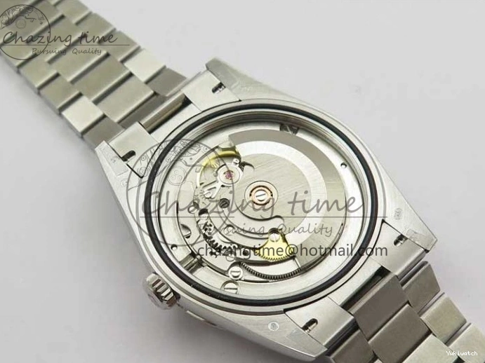 on SS SS Dial Day-Date Dial Green 904 New Markers Bracelet A2836 228239 Version BP 40mm President Stick 0313